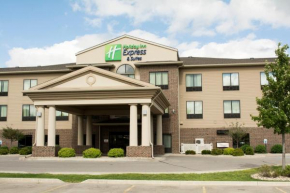  Holiday Inn Express & Suites - Mason City, an IHG Hotel  Мейсон Сити